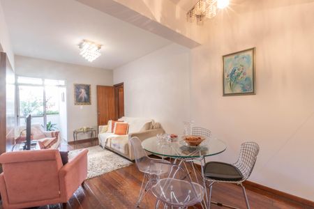 Sala de apartamento à venda com 2 quartos, 69m² em Alto Barroca, Belo Horizonte