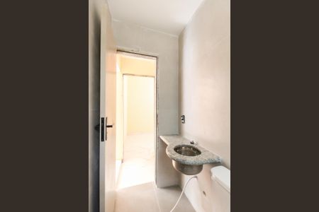 Casa para alugar com 60m², 2 quartos e sem vagaBanheiro