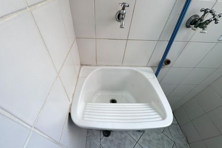 Apartamento para alugar com 70m², 3 quartos e 1 vagaÁrea de Serviço