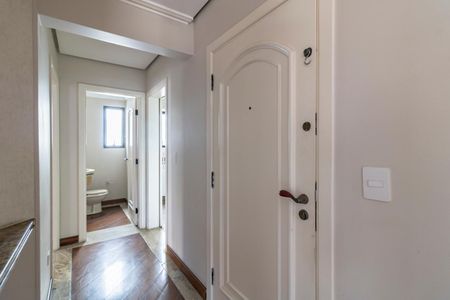 Apartamento para alugar com 200m², 3 quartos e 5 vagas Apartamento para alugar com 200m², 3 quartos e 5 vagasEntrada