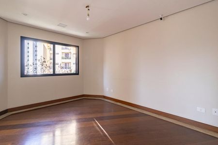 Apartamento para alugar com 200m², 3 quartos e 5 vagas Apartamento para alugar com 200m², 3 quartos e 5 vagasSala de Jantar