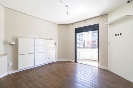 Apartamento para alugar com 200m², 3 quartos e 5 vagas Apartamento para alugar com 200m², 3 quartos e 5 vagasQuarto Suíte 1