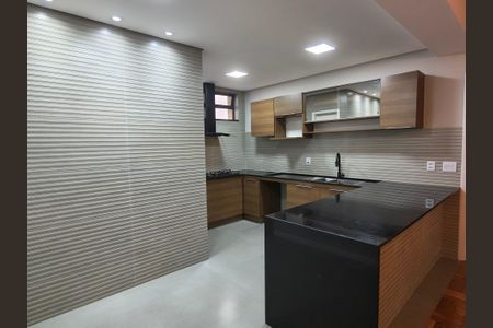 Apartamento para alugar com 4 quartos, 136m² em Santo Agostinho, Belo Horizonte