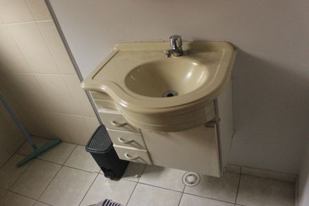 Casa à venda com 278m², 5 quartos e 3 vagasBanheiro social do sotão