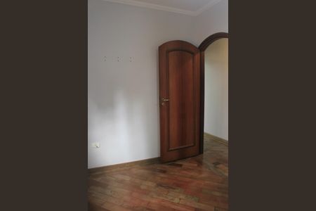 Casa à venda com 278m², 5 quartos e 3 vagasQuarto 1