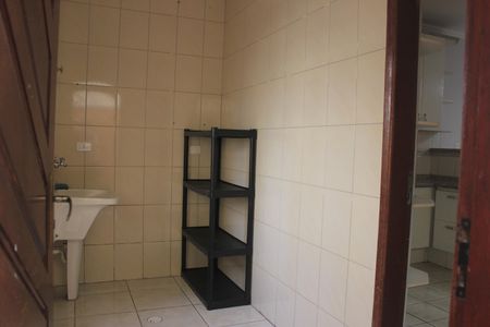 Casa à venda com 278m², 5 quartos e 3 vagasLavanderia