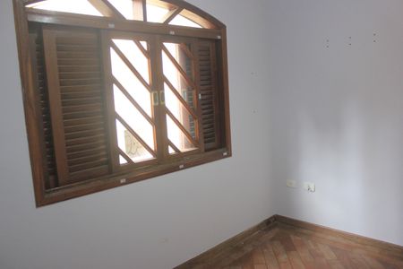 Casa à venda com 278m², 5 quartos e 3 vagasQuarto 1
