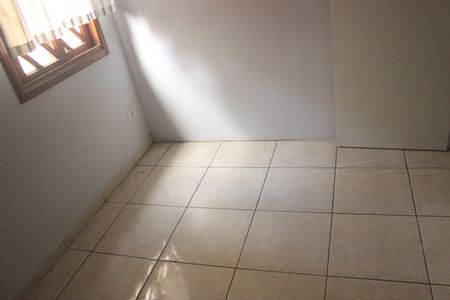 Casa à venda com 278m², 5 quartos e 3 vagasQuarto 2 do sotão