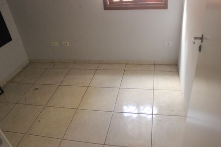 Casa à venda com 278m², 5 quartos e 3 vagasQuarto 2 do sotão