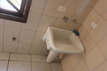 Casa à venda com 278m², 5 quartos e 3 vagasLavanderia