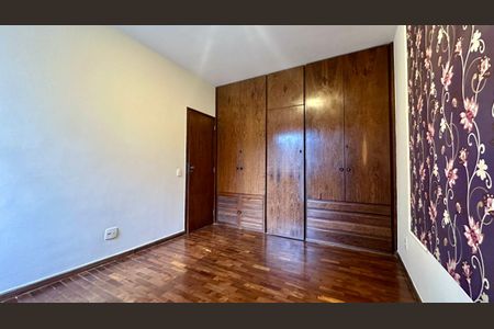 Apartamento para alugar com 100m², 3 quartos e 2 vagasQuarto 