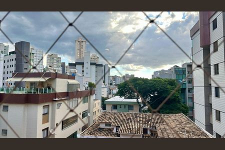 Apartamento para alugar com 100m², 3 quartos e 2 vagasVista 