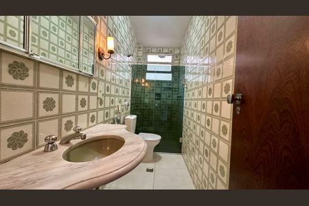 Apartamento para alugar com 100m², 3 quartos e 2 vagasBanheiro 