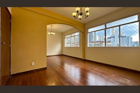 Apartamento para alugar com 100m², 3 quartos e 2 vagasSala 