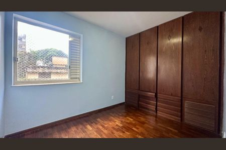 Apartamento para alugar com 100m², 3 quartos e 2 vagasQuarto 
