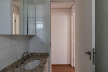Apartamento para alugar com 63m², 2 quartos e 2 vagasBanheiro Social