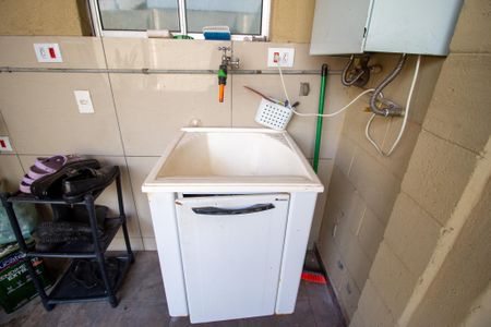 Casa de condomínio para alugar com 100m², 3 quartos e 4 vagas Casa de condomínio para alugar com 100m², 3 quartos e 4 vagasÁrea de Serviço