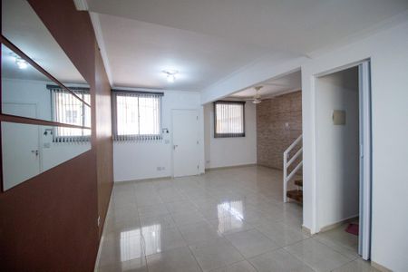 Sala  de casa de condomínio para alugar com 3 quartos, 100m² em Jardim Piazza Di Roma, Sorocaba