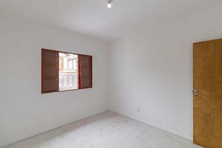 Casa para alugar com 97m², 2 quartos e 1 vaga Casa para alugar com 97m², 2 quartos e 1 vagaQuarto 1