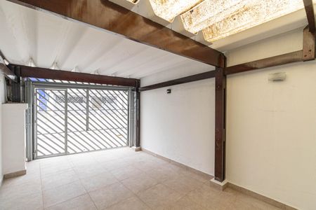 Casa para alugar com 97m², 2 quartos e 1 vaga Casa para alugar com 97m², 2 quartos e 1 vagaGaragem