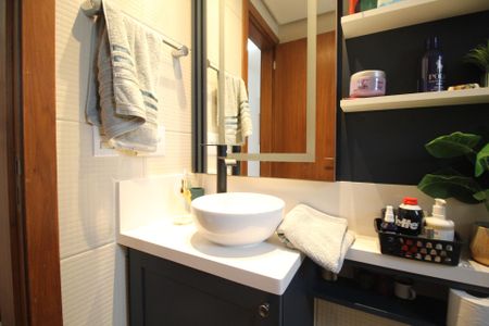 Apartamento à venda com 103m², 3 quartos e 2 vagasBanheiro