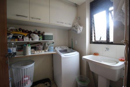 Apartamento à venda com 103m², 3 quartos e 2 vagasÁrea de Serviço