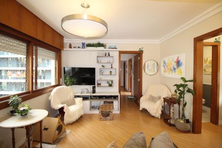 Sala de apartamento à venda com 3 quartos, 103m² em Petrópolis, Porto Alegre