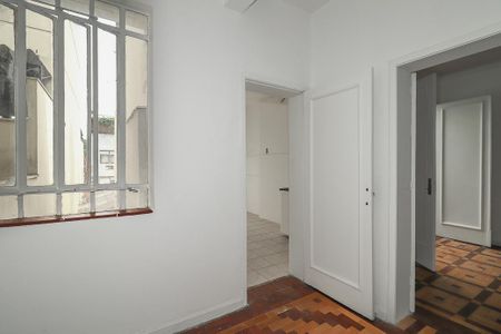 Casa à venda com 350m², 4 quartos e 2 vagasHall