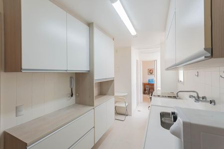 Apartamento à venda com 84m², 2 quartos e 1 vagaCozinha