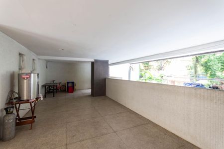 Apartamento à venda com 84m², 2 quartos e 1 vagaÁrea comum