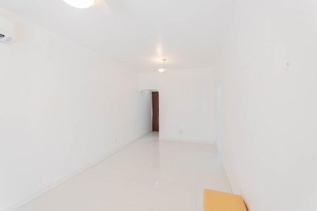 Apartamento à venda com 84m², 2 quartos e 1 vagaSala