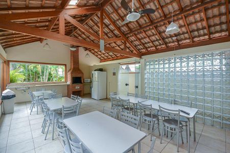 Apartamento à venda com 65m², 2 quartos e 1 vaga Apartamento à venda com 65m², 2 quartos e 1 vagaÁrea comum - Churrasqueira