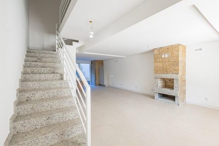 Sala de casa à venda com 3 quartos, 195m² em Jardim Itu, Porto Alegre