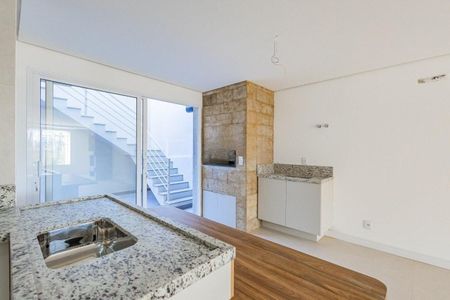 Casa à venda com 195m², 3 quartos e 2 vagasCozinha