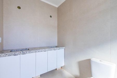 Casa à venda com 195m², 3 quartos e 2 vagasÁrea de Serviço