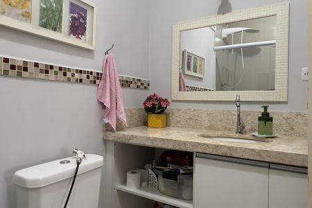 Casa para alugar com 70m², 2 quartos e sem vagaBanheiro da Suíte