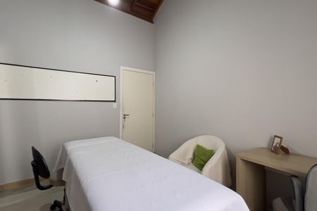 Casa para alugar com 70m², 2 quartos e sem vagaQuarto