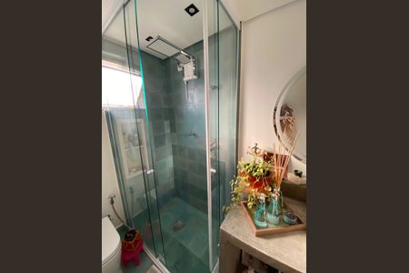 Banheiro de apartamento à venda com 1 quarto, 55m² em Alto da Lapa, São Paulo