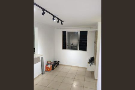 Sala de apartamento para alugar com 2 quartos, 55m² em Parque Sao Vicente, Santo André
