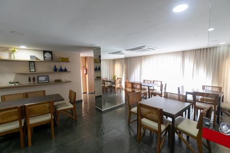 Apartamento à venda com 120m², 3 quartos e 1 vagaSalão de Festas
