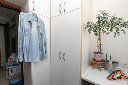 Apartamento à venda com 120m², 3 quartos e 1 vagaÁrea de Serviço