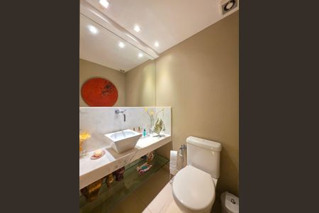 Lavabo  de apartamento à venda com 4 quartos, 167m² em Vila da Serra, Nova Lima