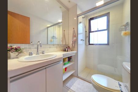 Apartamento à venda com 167m², 4 quartos e 3 vagasBanheiro Social 