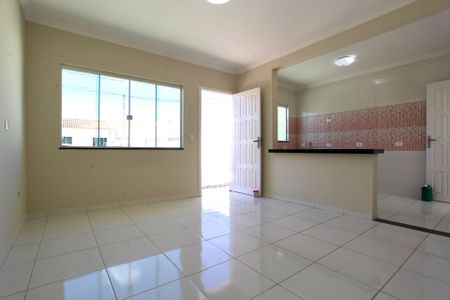 Sala de casa de condomínio para alugar com 3 quartos, 80m² em Quissisana, São José dos Pinhais