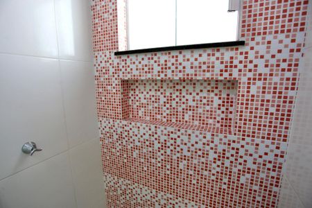 Banheiro de casa de condomínio para alugar com 3 quartos, 80m² em Quissisana, São José dos Pinhais