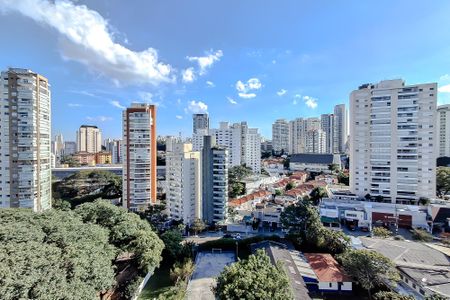 Apartamento para alugar com 118m², 3 quartos e 2 vagas Apartamento para alugar com 118m², 3 quartos e 2 vagasVista do Quarto 2