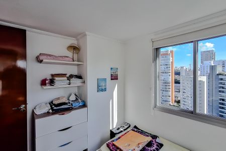 Apartamento para alugar com 118m², 3 quartos e 2 vagas Apartamento para alugar com 118m², 3 quartos e 2 vagasQuarto 2