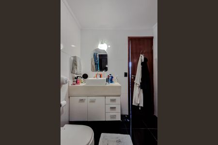 Apartamento para alugar com 118m², 3 quartos e 2 vagas Apartamento para alugar com 118m², 3 quartos e 2 vagasBanheiro da Suíte