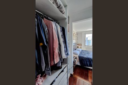 Apartamento para alugar com 118m², 3 quartos e 2 vagas Apartamento para alugar com 118m², 3 quartos e 2 vagasSuíte
