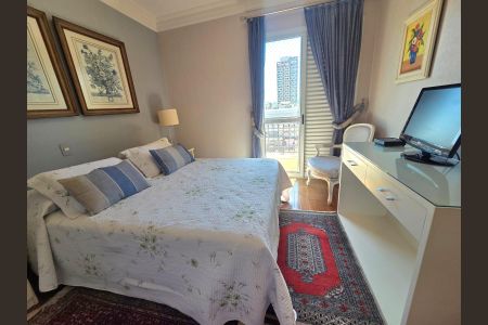 Apartamento à venda com 141m², 2 quartos e 3 vagasQuarto